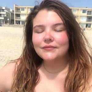 Meet your Posher, Tessa